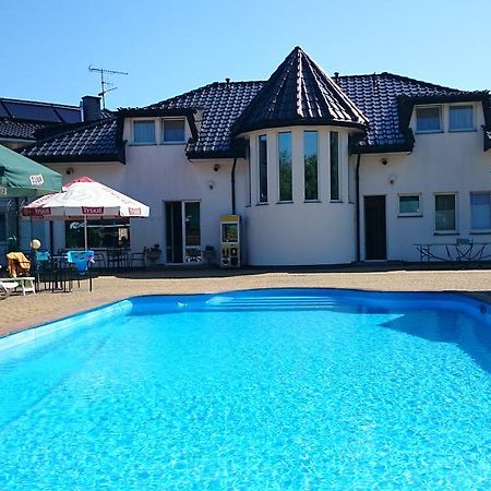 Brydar With Sauna, Swimming Pool And Jacuzzi Миелно Екстериор снимка
