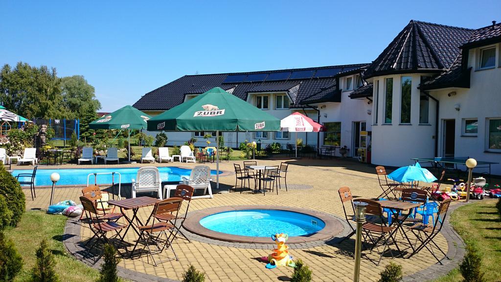 Brydar With Sauna, Swimming Pool And Jacuzzi Миелно Екстериор снимка
